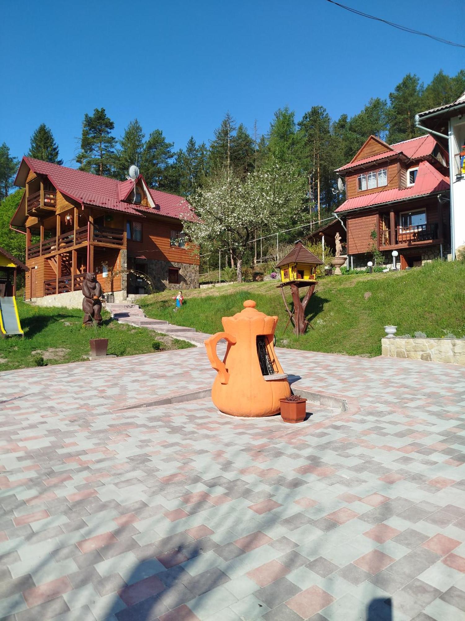 Лісова Казка Yaremche Quarto foto